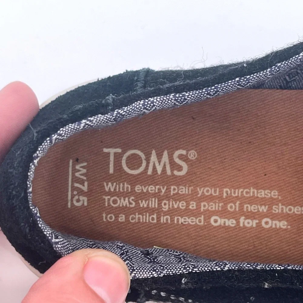 TOMS Women's Black Altair Black‎ Dotted slip-on WM 7.5 - Picture 2 of 7